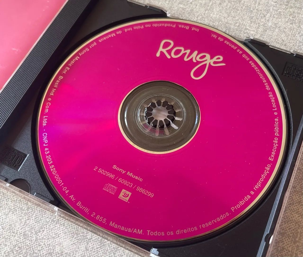 CD Rouge Avon - Foto 2