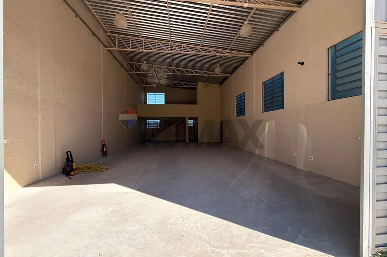 BARRACÃO COMERCIAL PARA LOCAÇÃO  VILA MOTA - Foto 3