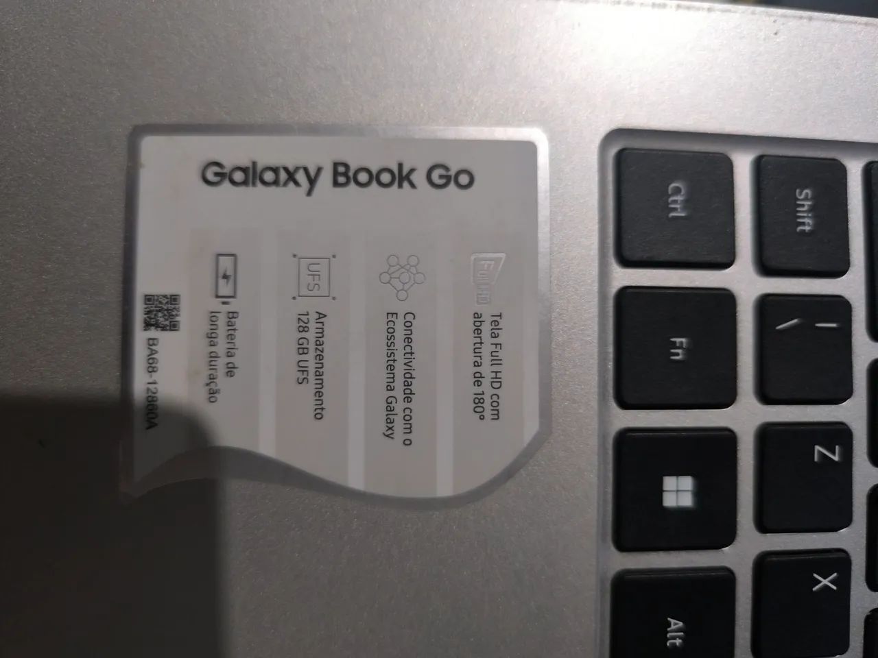 Vendo notebook sem carregador 