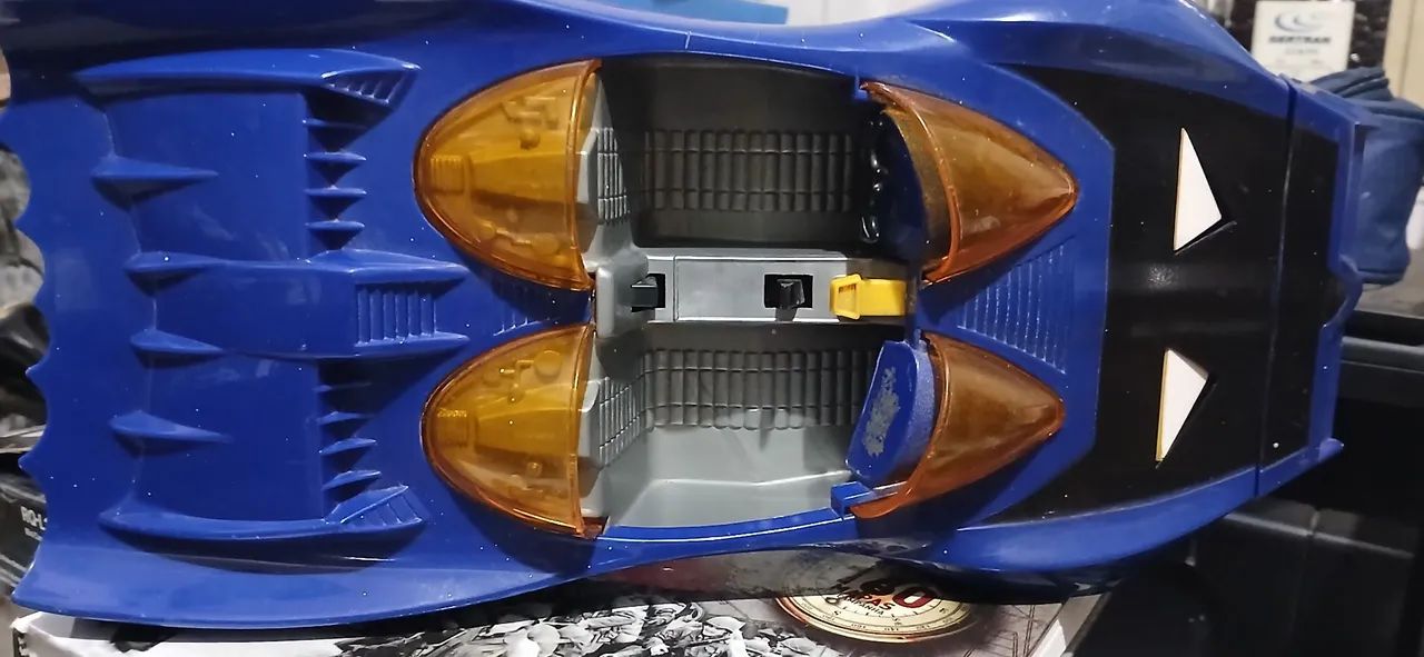 Carro Batmam para colecionadores  - Foto 4