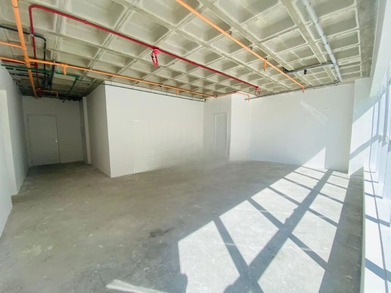 Sala para venda no edificio comercial Quartier - Foto 2