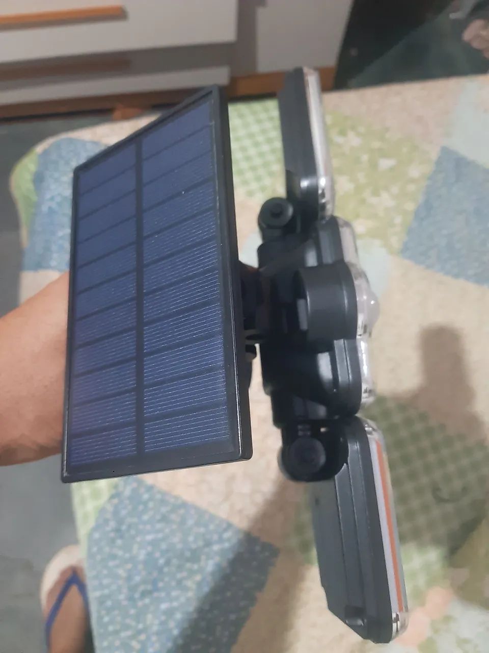 Luminária solar tripla com sensores.  - Foto 3