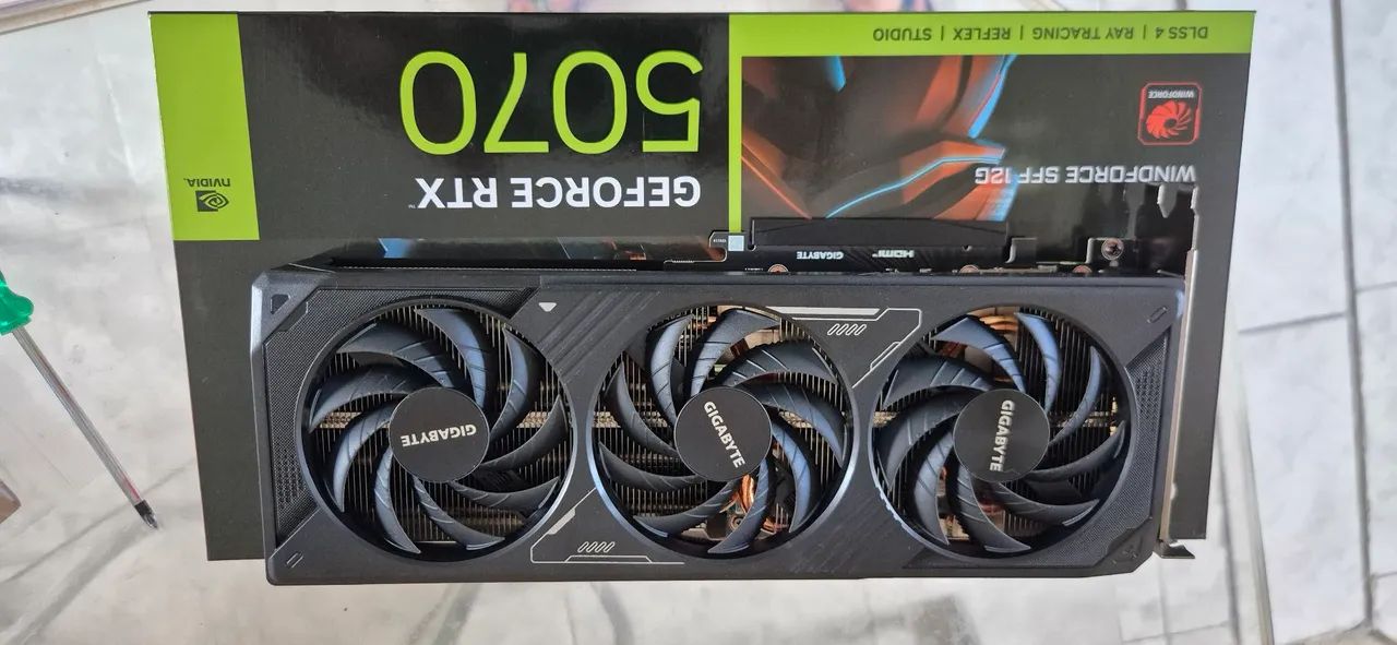 Placa video RTX 5070 