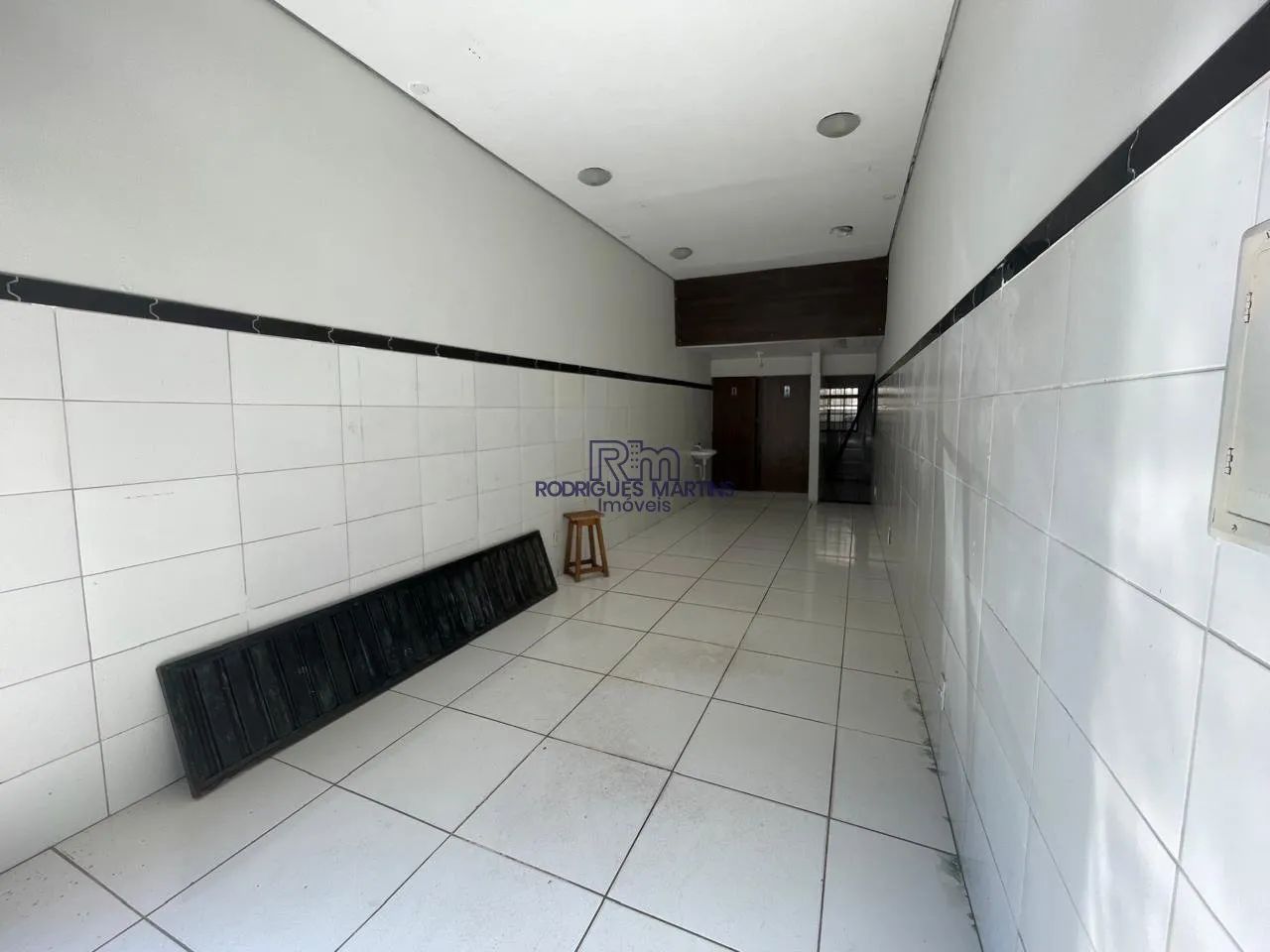ALUGUEL LOJA 40 M² CAIÇARA