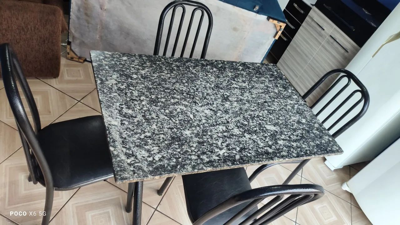 Mesa de Granito 4 cadeiras  - Foto 5