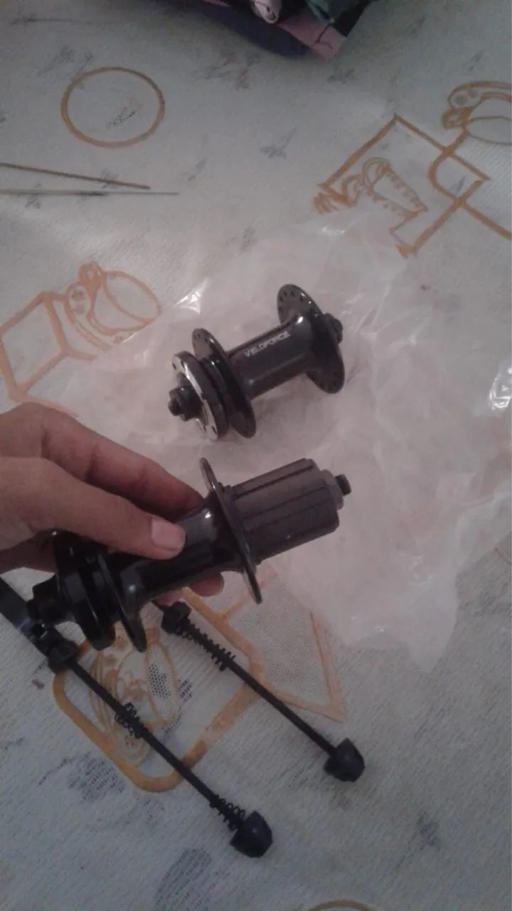 Vendo par de cubos pro 7
