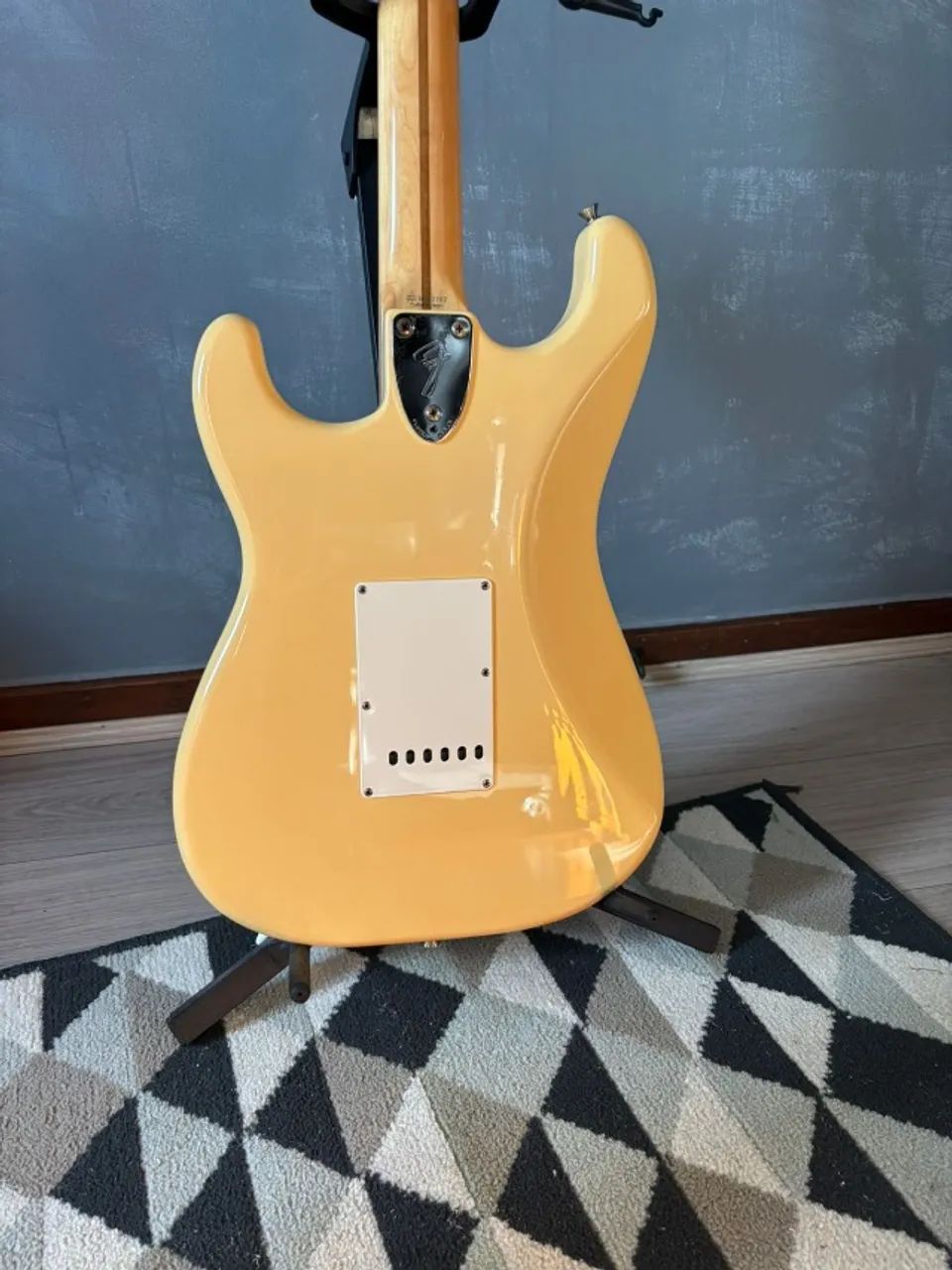 Guitarra Fender Stratocaster ST72 Japan - Instrumentos musicais