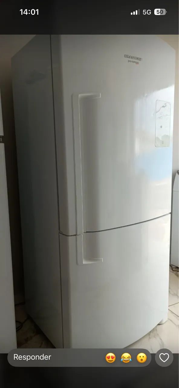 Geladeira Brastemp espaçosa 