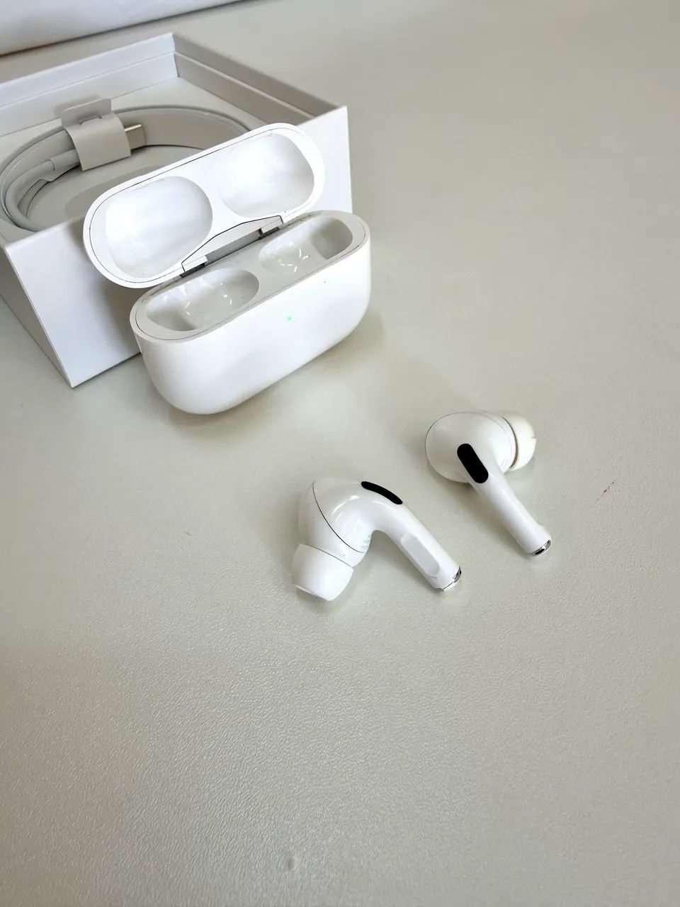 AirPods Pro  - Foto 2