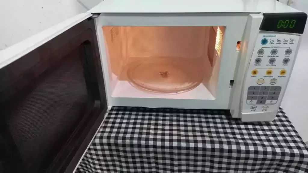 Microondas Electrolux 20 litros  - Foto 2