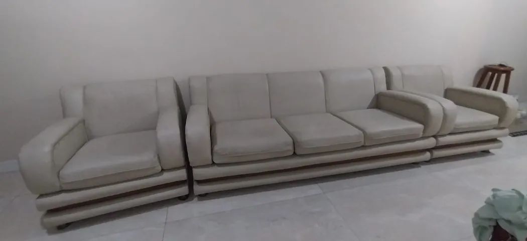 Sofá branco 3 lugares + 2 poltronas brancas