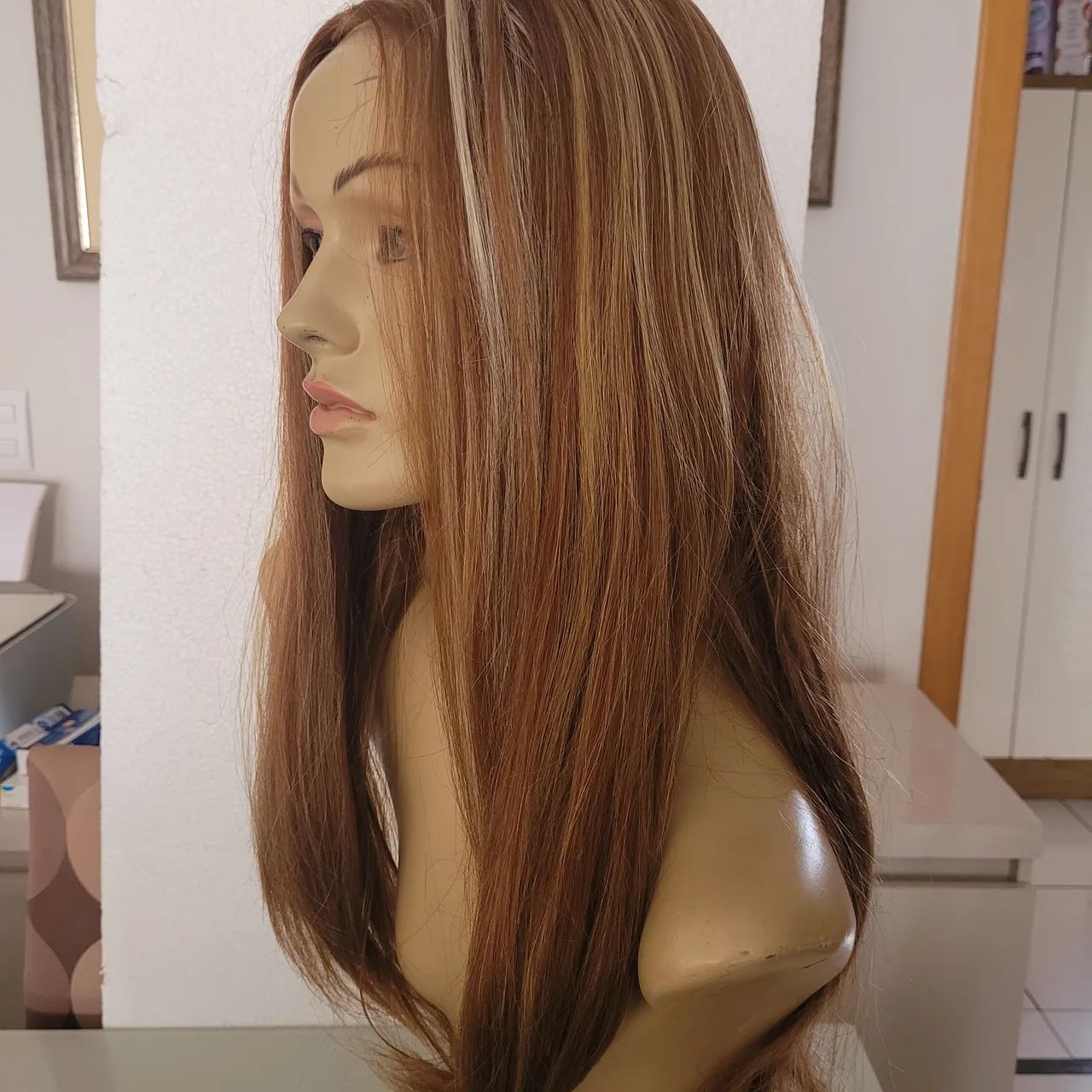 Peruca front lace, com 70 cm de comprimento.  Fibra premium.  - Foto 5