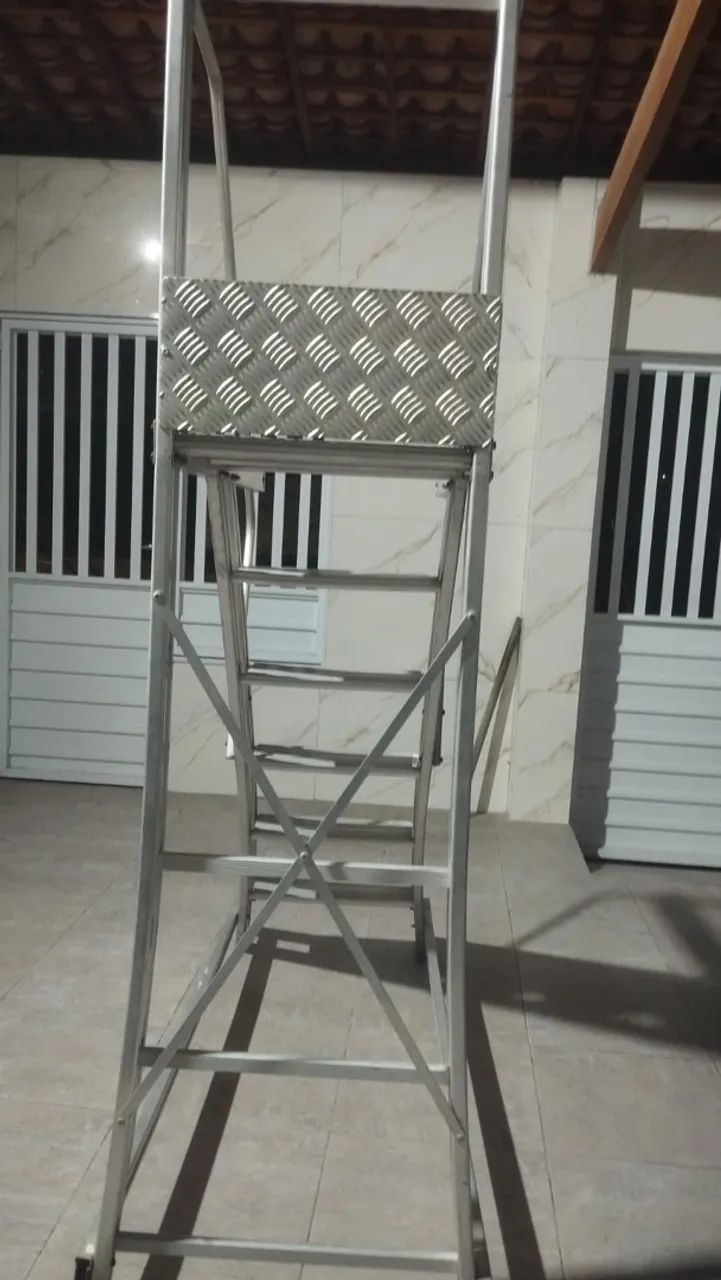 Escada plataforma  - Foto 3