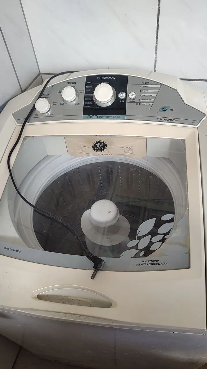 Máquina de lavar roupa GE