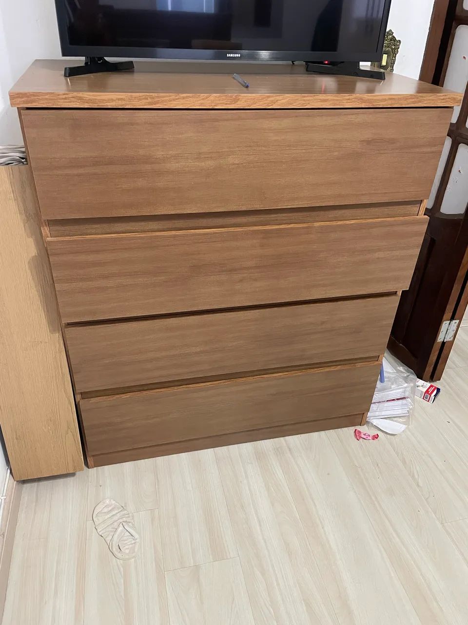 Guarda roupa 3 portas +comoda - Foto 3