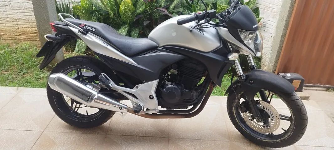 HONDA CB 300r 2010 - Foto 3