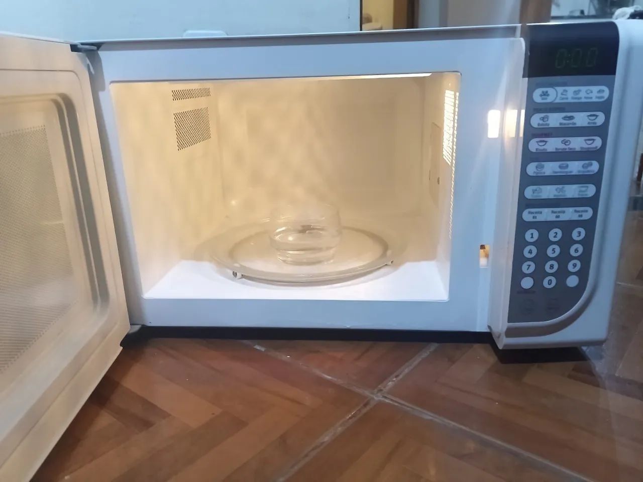 MICROONDAS ELECTROLUX  - Foto 2