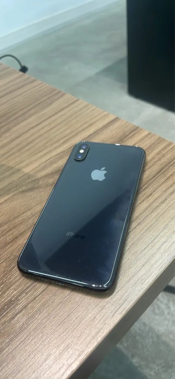iPhone XS