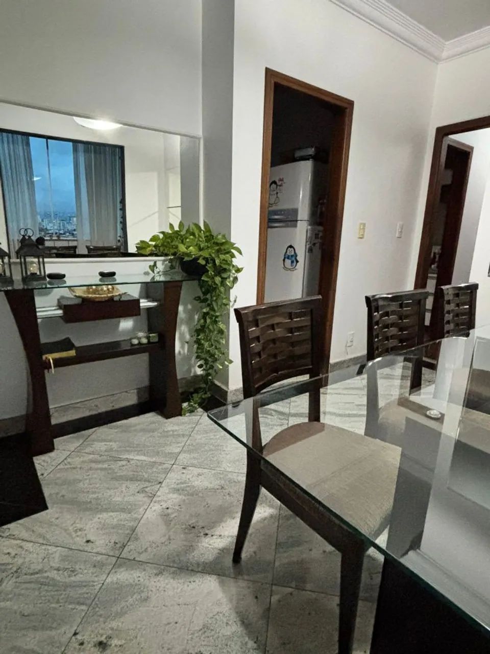 Mesa de jantar 6 lugares + aparador  - Foto 3