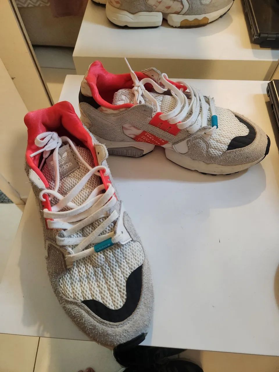 シュワッチ Adidas ZX Torsion - 2 Pares Tamanho 42 | Pouco Uso - Calçados