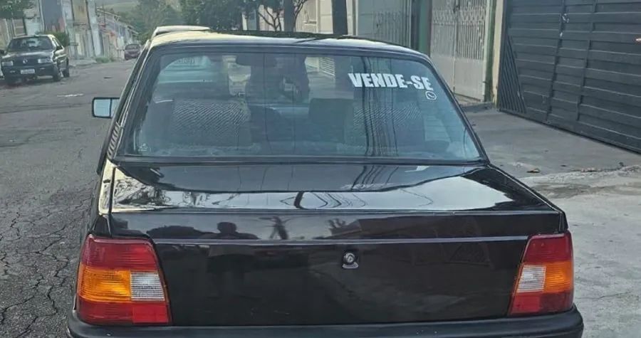 Chevrolet Monza 1991