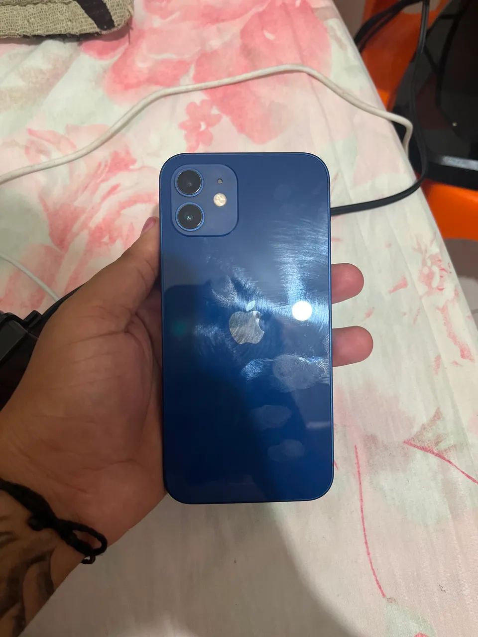 vendo iphone 12, 128gb azul  - Foto 2