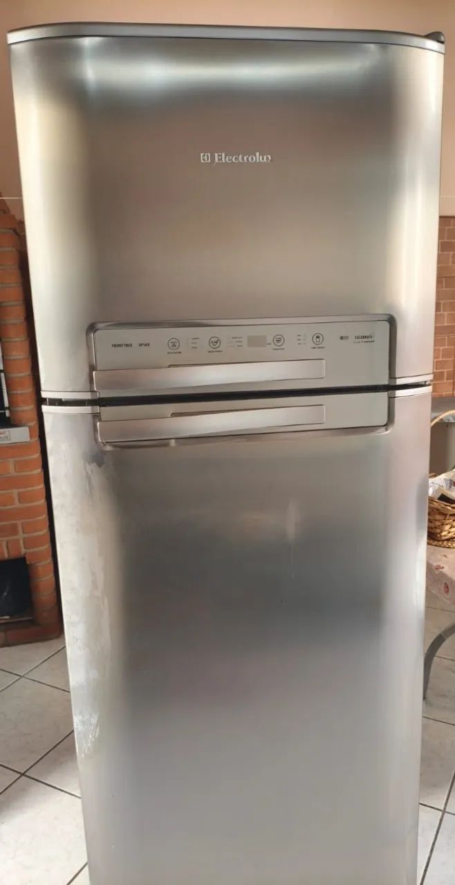 Geladeira Eletrolux DF50x