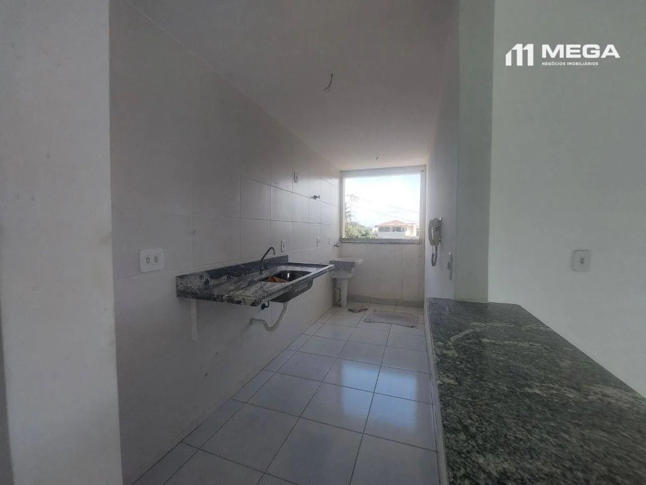 Oportunidade 2 quartos com Suíte pertinho do mar - Foto 4