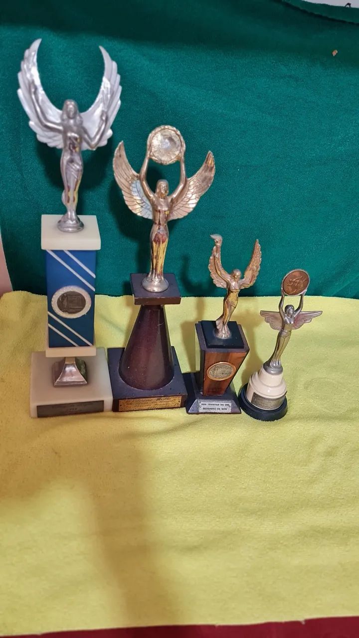 Kit de troféus para colecionadores. 