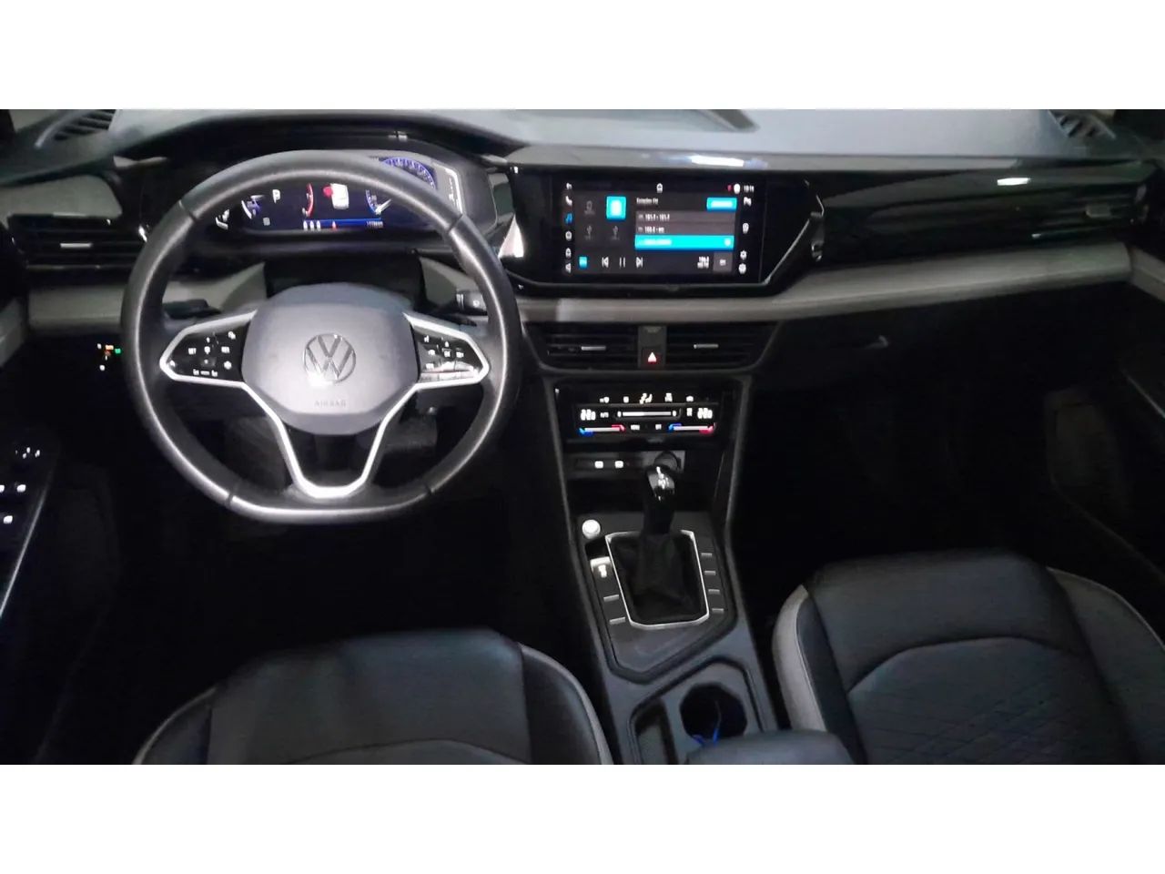 Volkswagen Taos Comfortline 1.4 250 TSI Flex Aut., foto 13 de 16