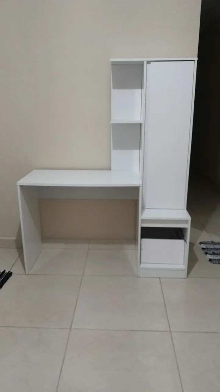 Escrivaninha  - Foto 2
