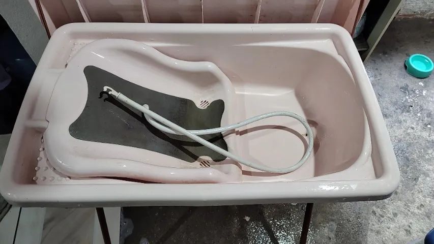 Banheira Rosa - Para bebês  - Foto 2