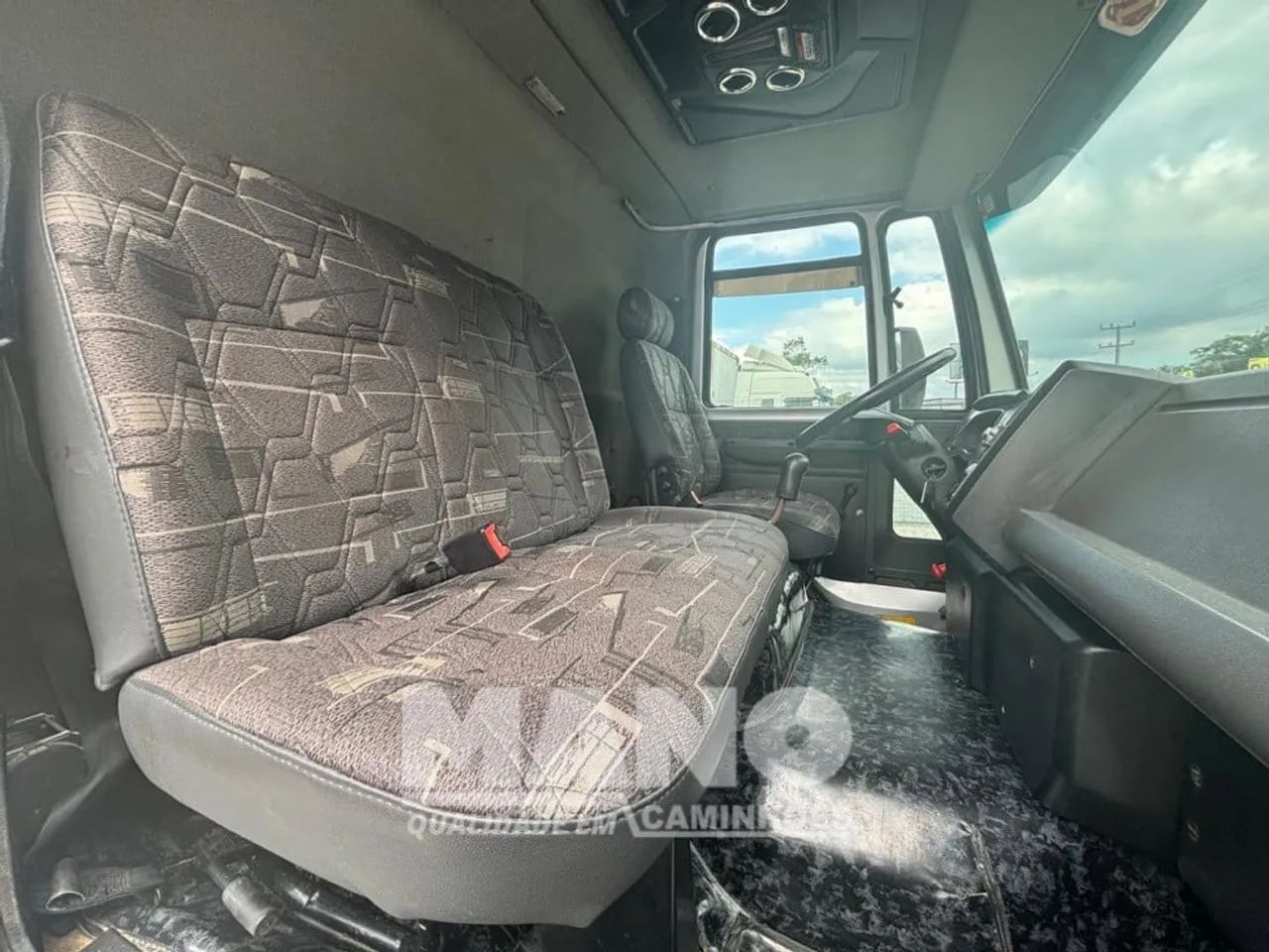 FORD CARGO 816 S 4x2 - Foto 12