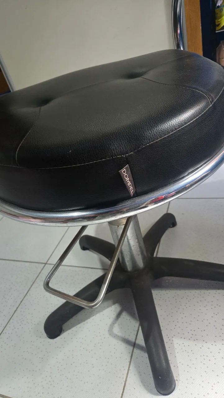 Cadeira de barbearia  - Foto 5