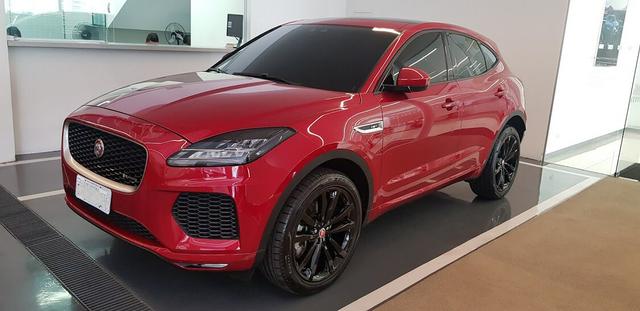 Jaguar e pace e-pace