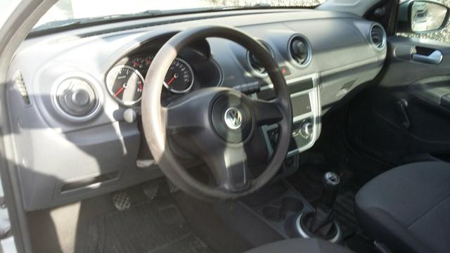 Vw saveiro cs 1.6 2013 - Foto 8