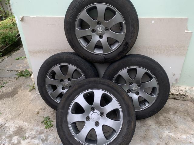 Jogo de rodas peugeot Aro 15 R$ 800,00 - Foto 5
