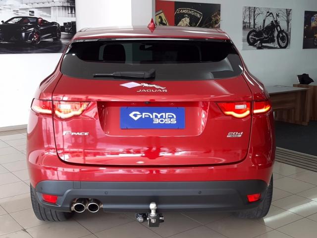 Jaguar F-Pace Prestige Diesel AWD 2017/2018 - Foto 4