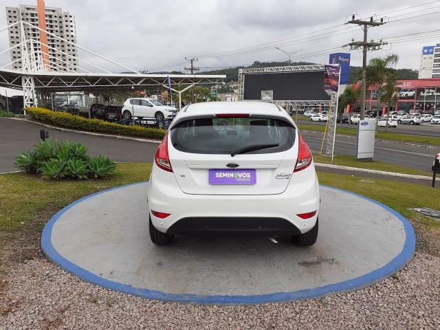 FORD FIESTA 2016/2017 1.6 SE PLUS HATCH 16V FLEX 4P POWERSHIFT - Foto 8