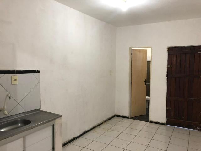 Vendo casa com quitnetes - Foto 4