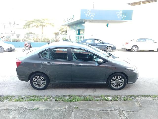 City EX 1.5 Flex AUT 2013 Novíssimo R$43.900,00 - Foto 5