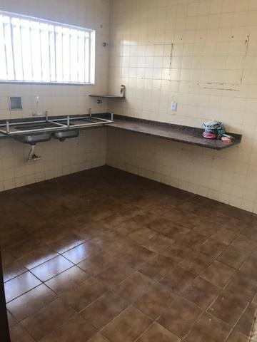Alugo área comercial no bairro Jd Cuiabá - Foto 5