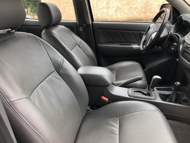 Hilux SRV 3.0 4x4 Diesel automática - Foto 6
