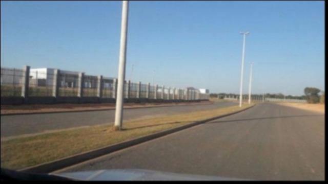 Terreno Florais Itália com 458,79m² jardim Itália condomínio fechado - Foto 7