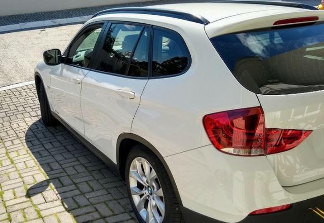 Linda Bmw X1 2.0 16V 2012 Top Branca (interior caramelo) - Foto 3