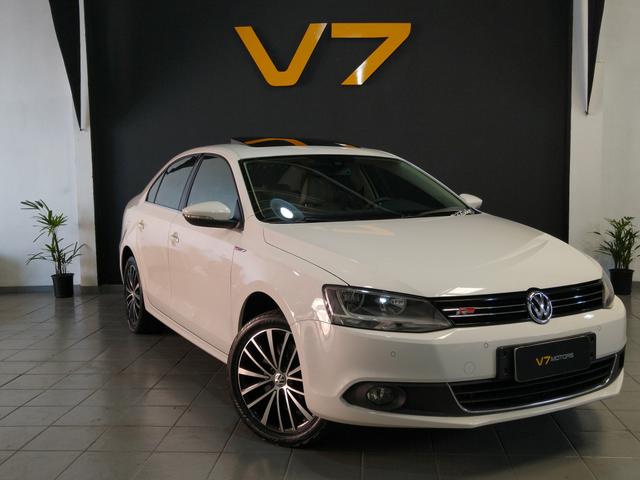 Vw Jetta TSI 2013 211cv Branco+Caramelo+Teto!! Entrada em 12 x no cartão de crédito!! - Foto 6