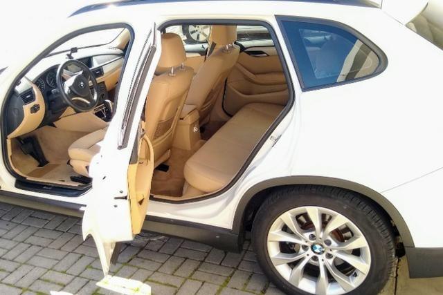 Linda Bmw X1 2.0 16V 2012 Top Branca (interior caramelo) - Foto 4