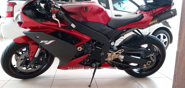 YAMAHA YZF  R1  2007- CHEIA DE ACESSÓRIOS!!!  TOP 