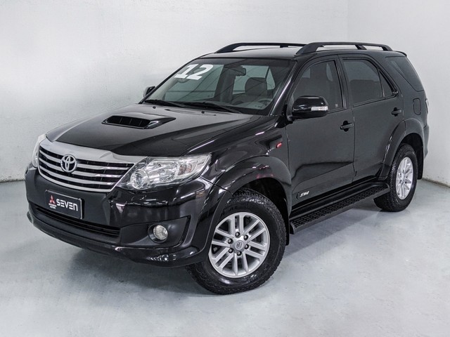 HILUX SW4 SRV 4X4 AT 2013