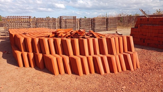 Telhal colonial  de Primeira e intermediárias ! Entrego a partir de 2 milheiros - Foto 2